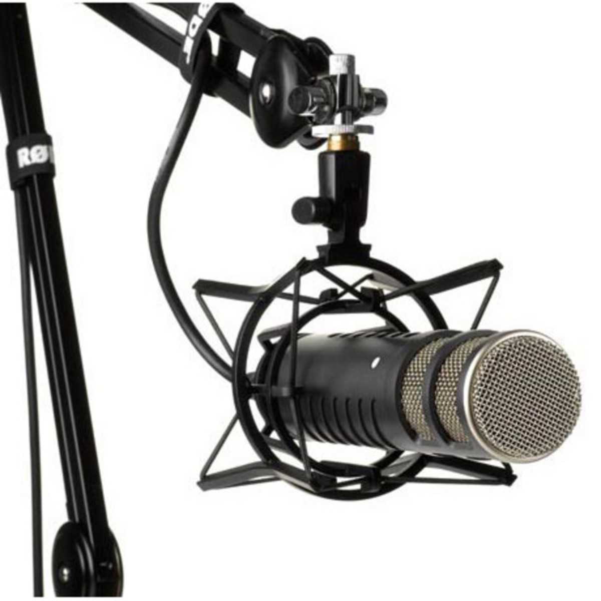 Best Choice DJs | 3 Important Tips for Using A Microphone the Correct ...